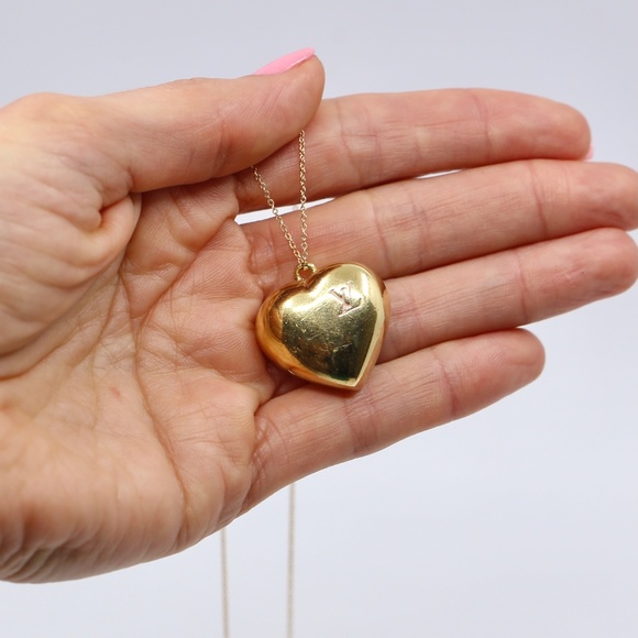 Louis Vuitton Heart Gold Plated - Picture 5 of 8